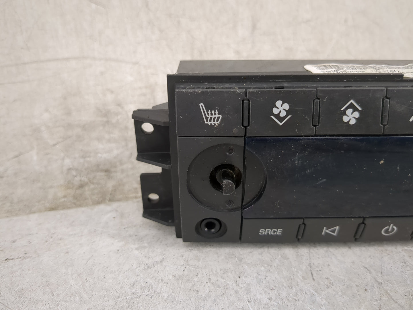 2007-2014 Chevrolet Suburban 1500 Climate Control Module Temperature AC/Heater Replacement P/N:664766 15886277 Fits OEM Used