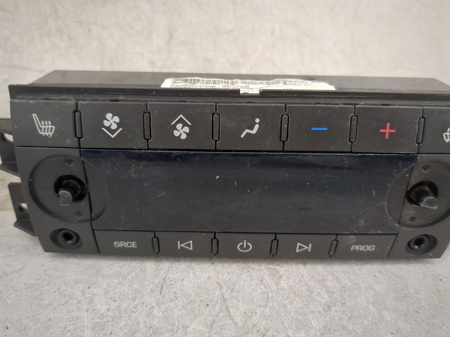 2007-2014 Chevrolet Suburban 1500 Climate Control Module Temperature AC/Heater Replacement P/N:664766 15886277 Fits OEM Used
