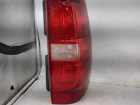 2007-2014 Chevrolet Suburban 1500 Tail Light Assembly Passenger Right OEM Fits Fits 2007 2008 2009 2010 2011 2012 2013 2014 