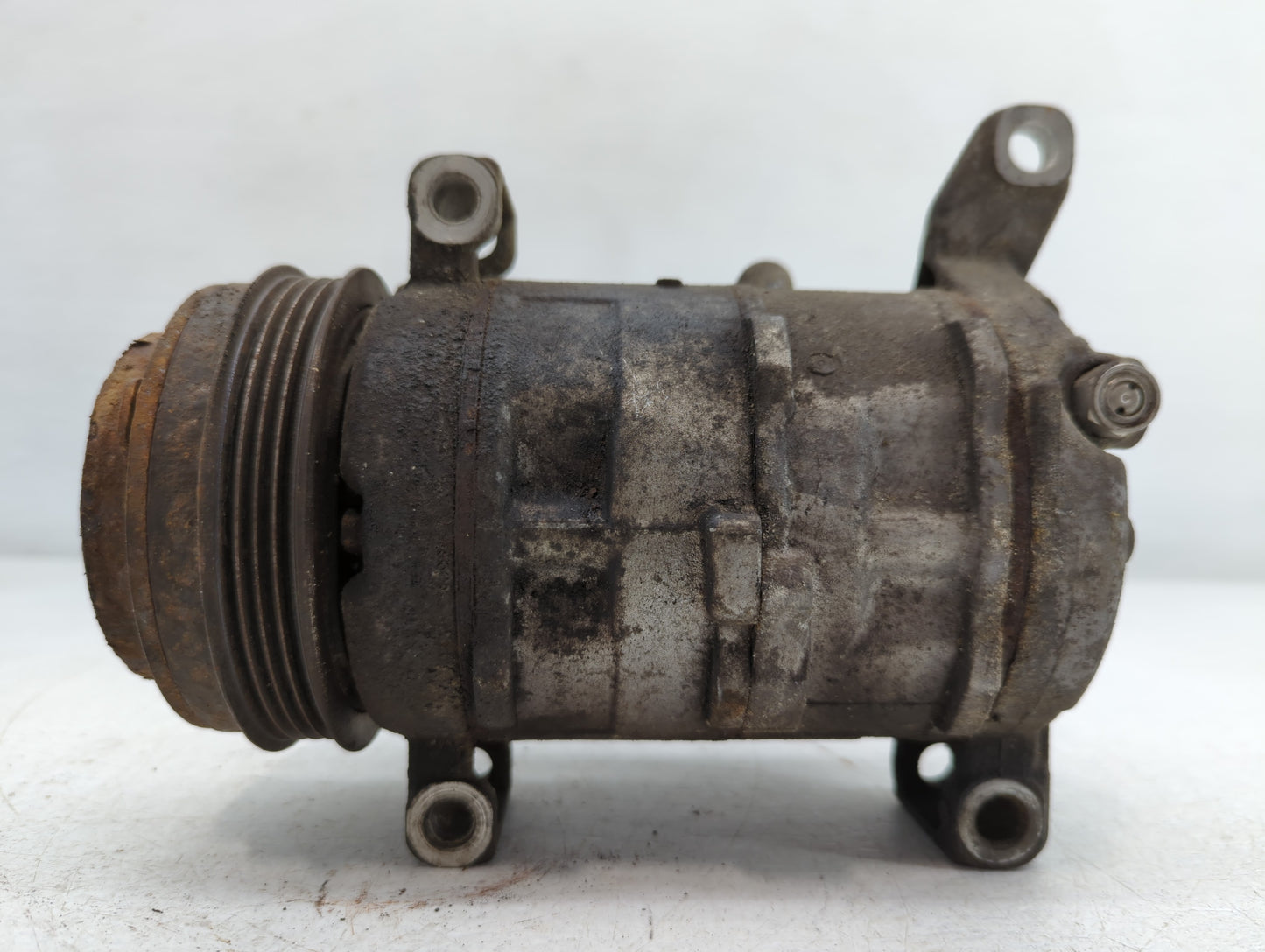 2010-2014 Chevrolet Suburban 1500 Air Conditioning A/c Ac Compressor Oem - Oemusedautoparts1.com