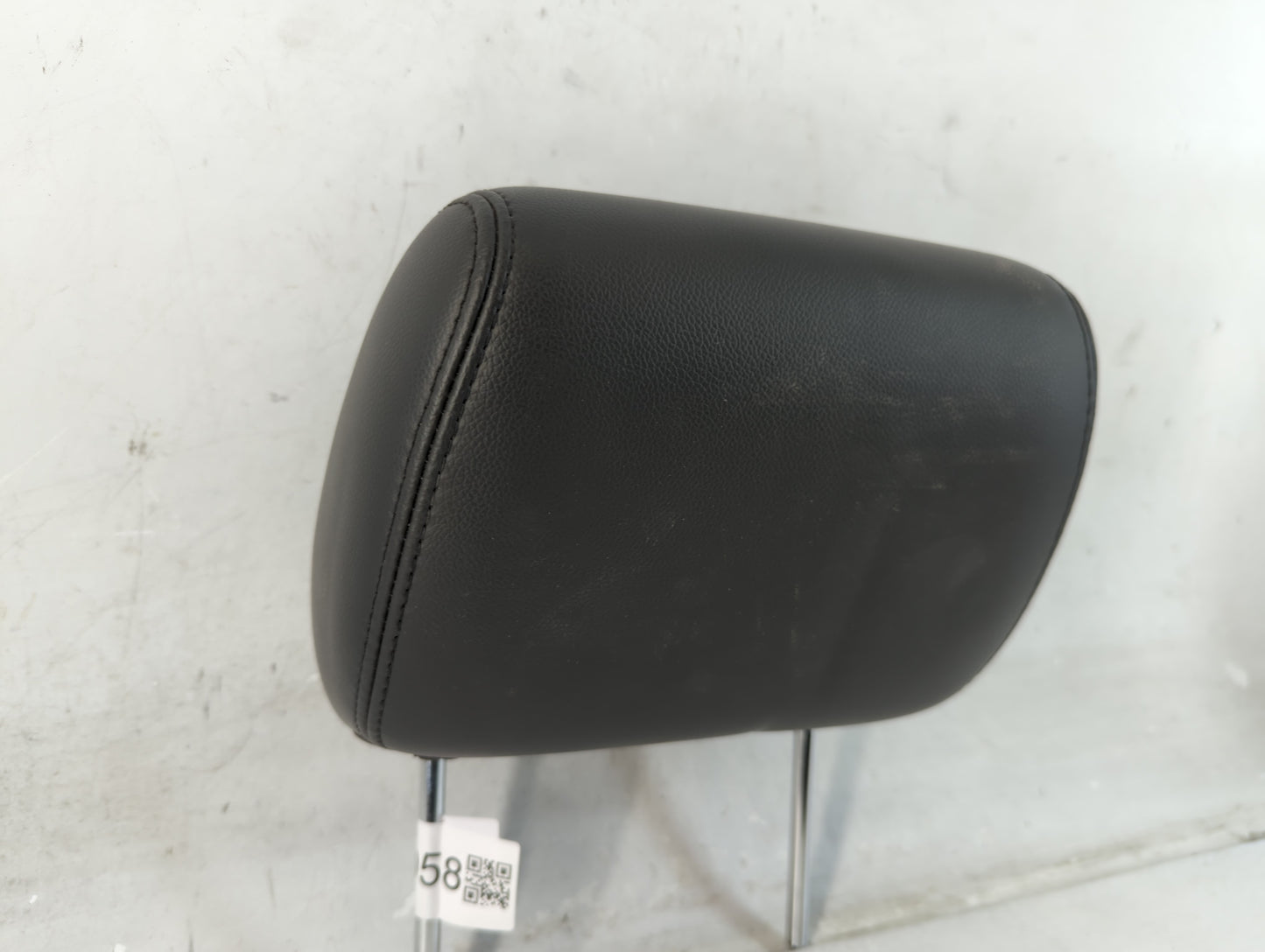 2010-2011 Chevrolet Tahoe Headrest Head Rest Rear Seat Fits Fits 2010 2011 OEM Used Auto Parts - Oemusedautoparts1.com