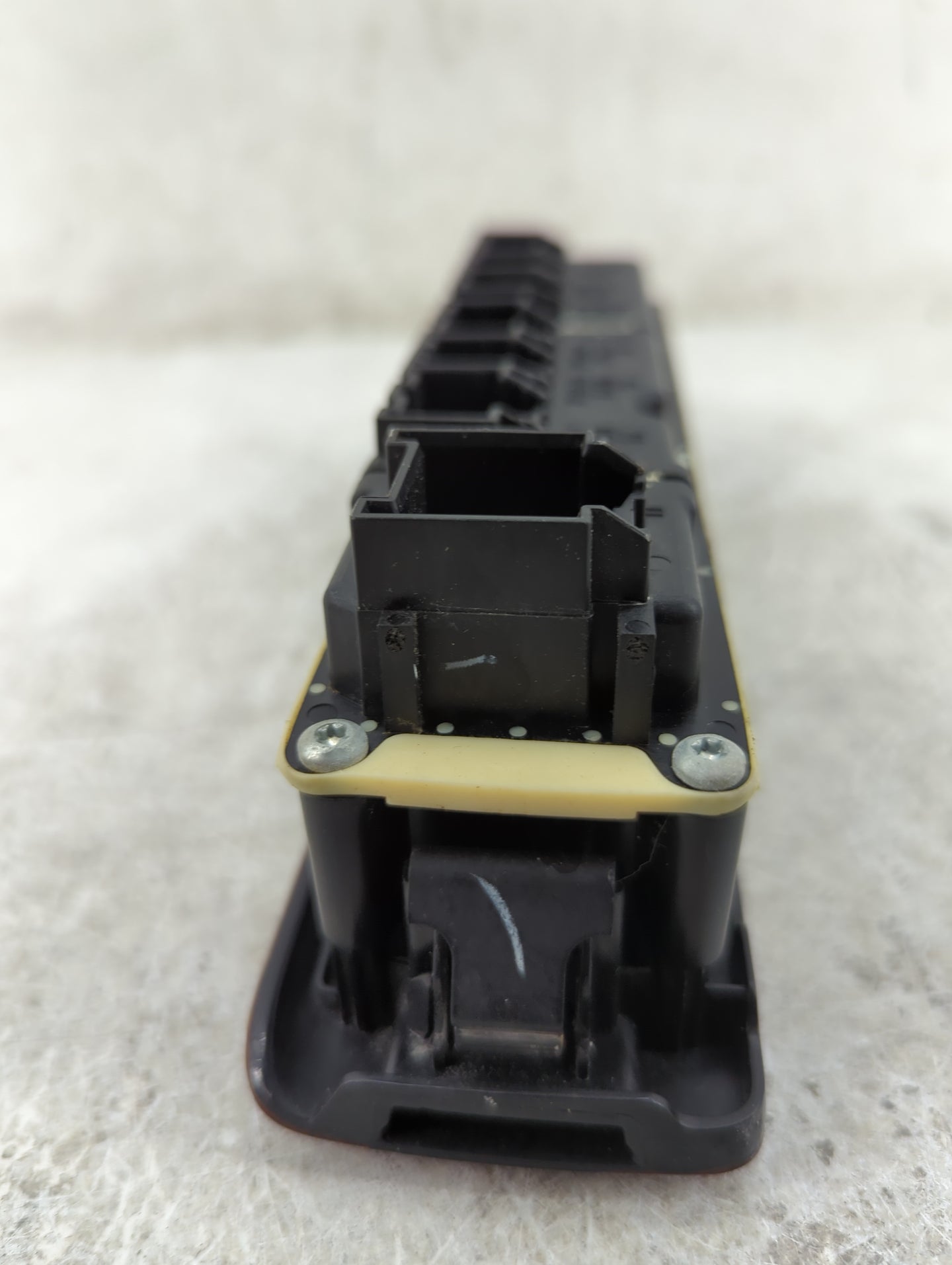 2007-2014 Chevrolet Tahoe Master Power Window Switch Replacement Driver Side Left P/N:20835552AC F00HJ00563 Fits OEM Used Au