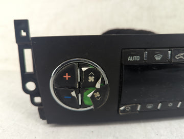 2007-2011 Chevrolet Tahoe Climate Control Module Temperature AC/Heater Replacement P/N:25936130 386130R011430245 Fits OEM Used Auto Parts