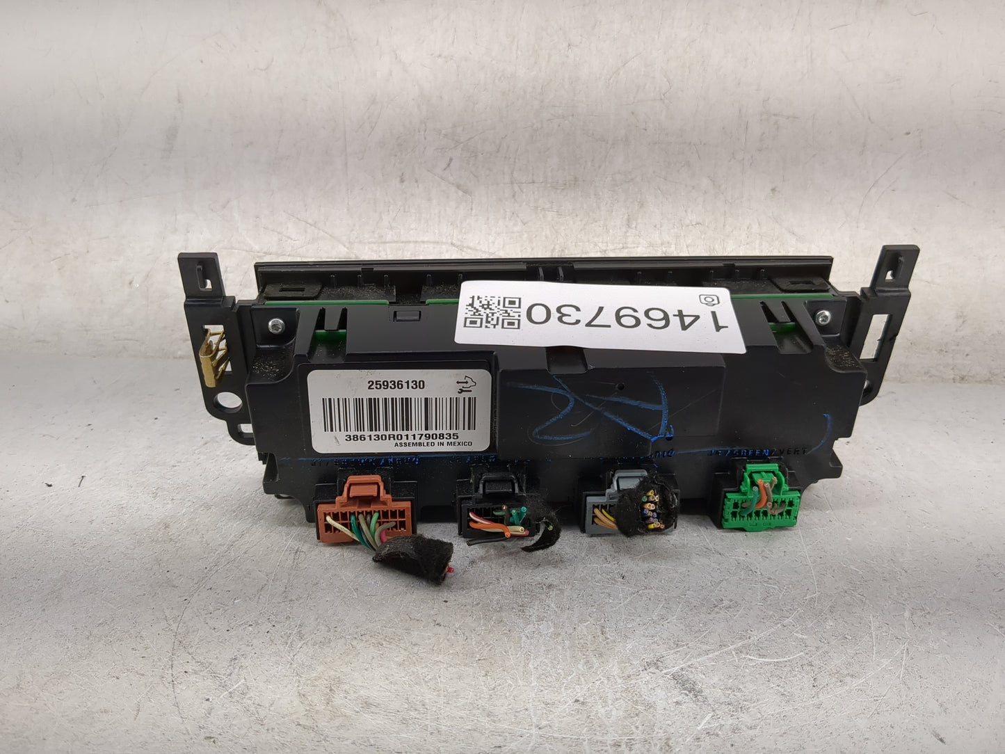 2007-2011 Chevrolet Tahoe Climate Control Module Temperature AC/Heater Replacement P/N:25936130 Fits Fits 2007 2008 2009 201