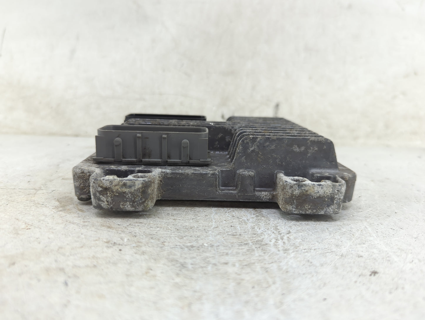 2010-2014 Chevrolet Tahoe PCM Engine Control Computer ECU ECM PCU OEM P/N:12639900 12633238 Fits OEM Used Auto Parts - Oemus