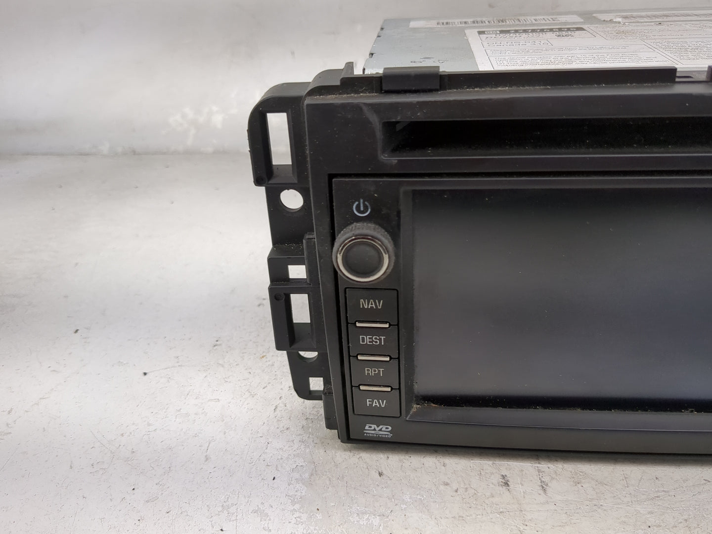 2011 Chevrolet Tahoe Radio AM FM Cd Player Receiver Replacement P/N:22776895 DW468100-6840 Fits OEM Used Auto Parts - Oemuse
