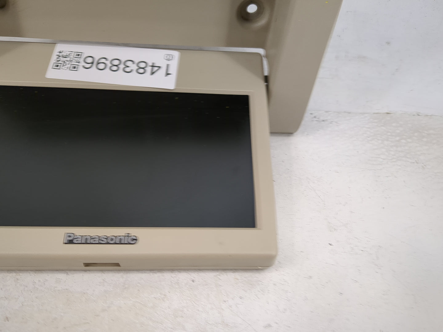 2007-2014 Chevrolet Tahoe Information Display Screen Tan - Oemusedautoparts1.com