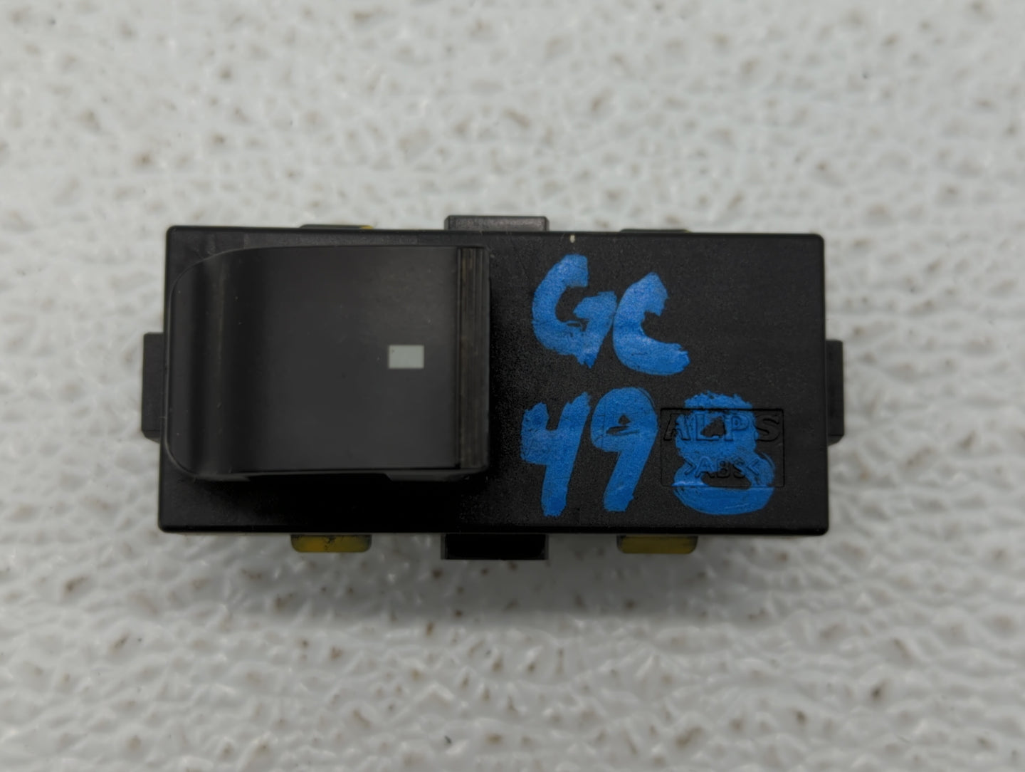 2007-2014 Chevrolet Tahoe Passenger Right Power Window Switch - Oemusedautoparts1.com