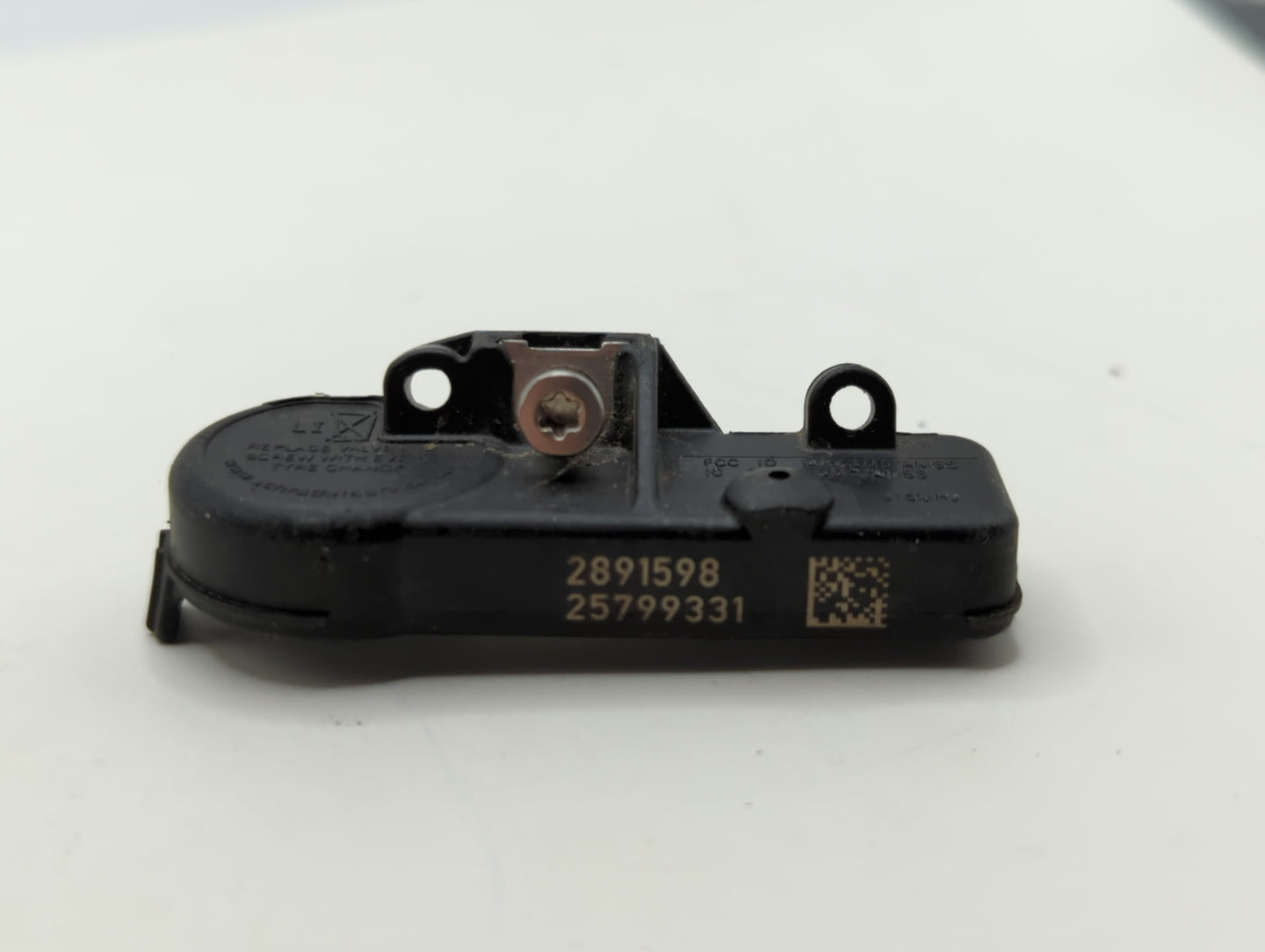2011 Chevrolet Tahoe Tire Pressure Monitoring System Sensor Tpms - Oemusedautoparts1.com
