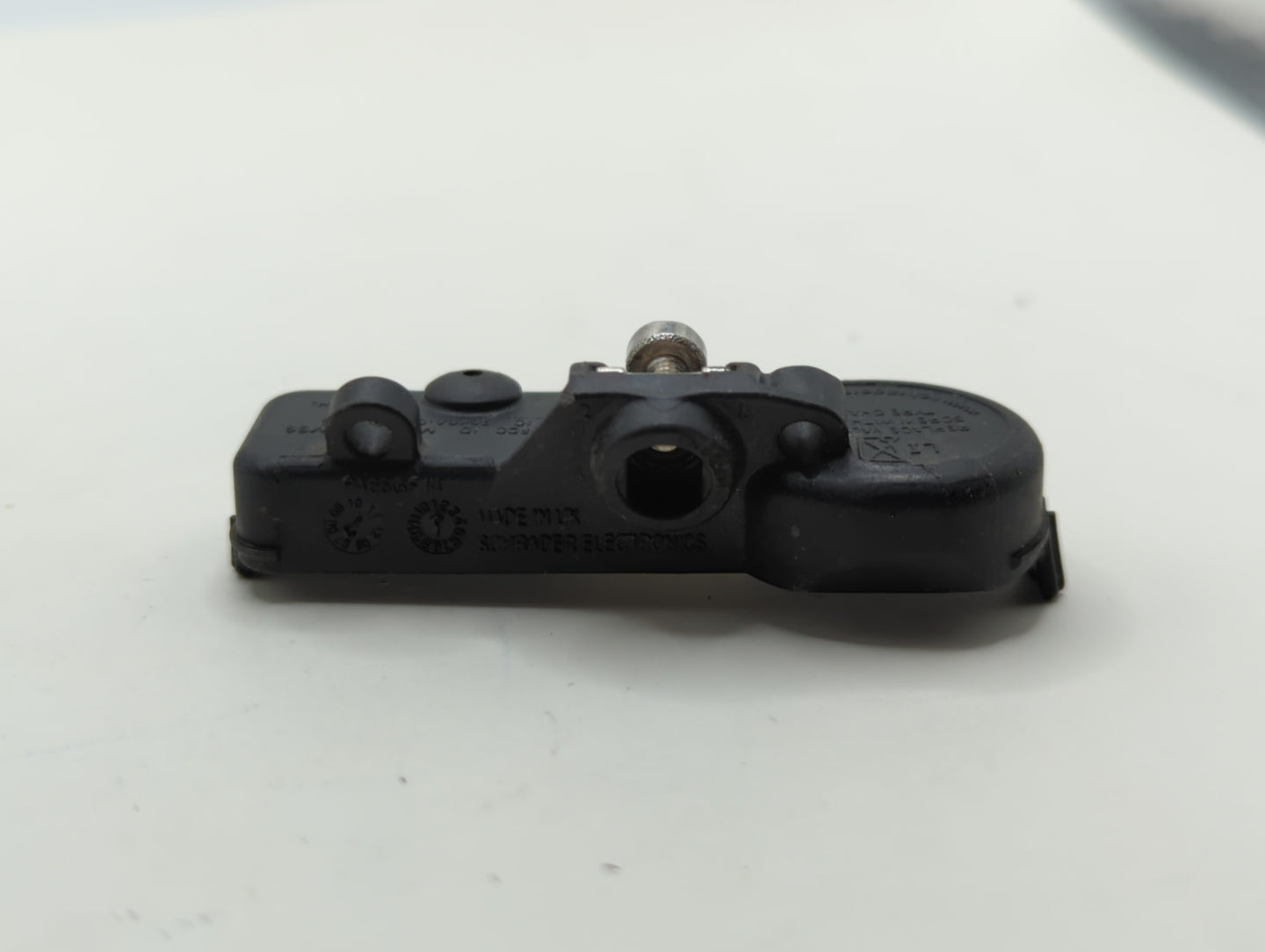 2011 Chevrolet Tahoe Tire Pressure Monitoring System Sensor Tpms - Oemusedautoparts1.com