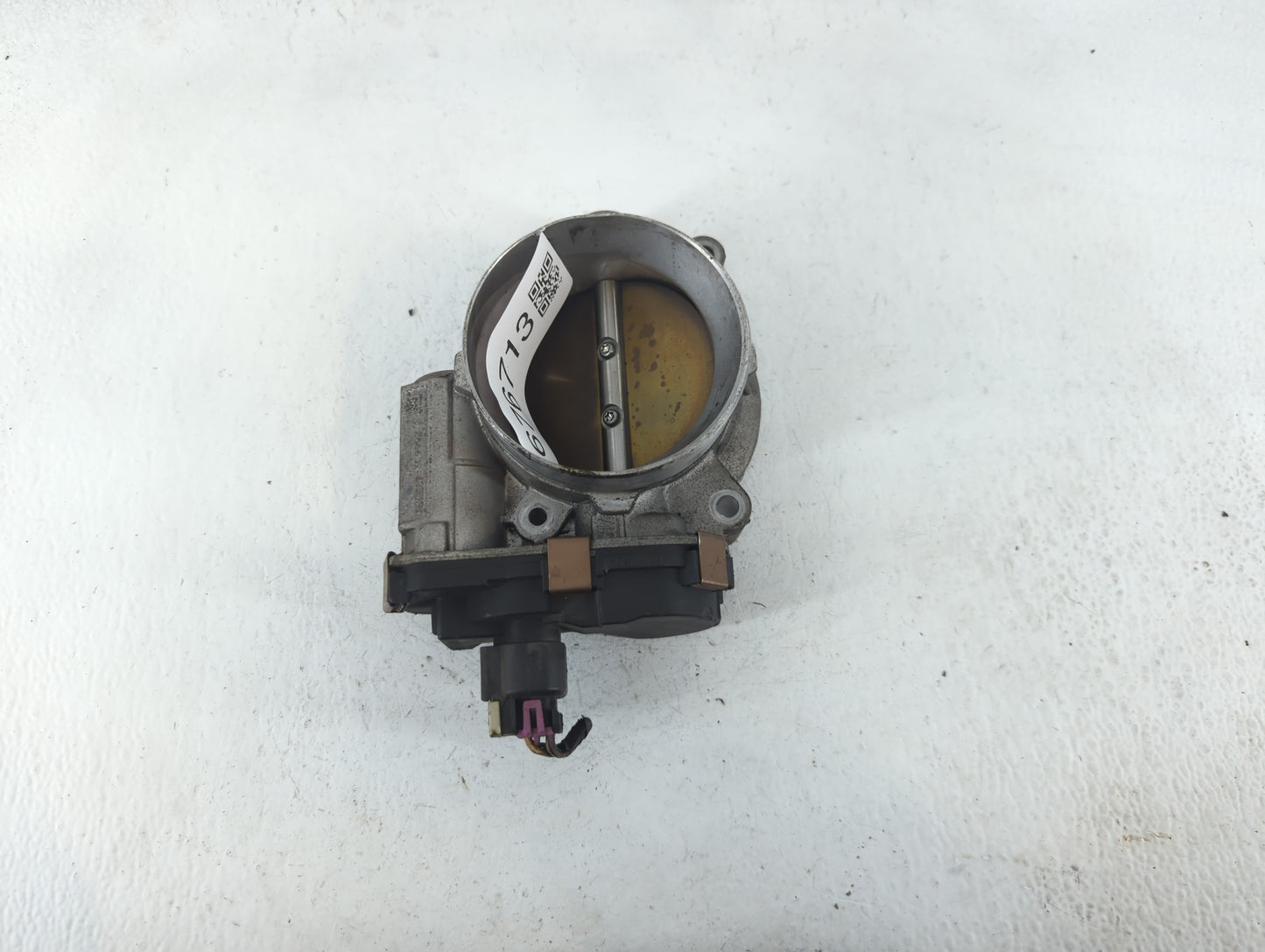 2009-2014 Chevrolet Tahoe Throttle Body P/N:RMW87-3C9992 Fits Fits 2009 2010 2011 2012 2013 2014 2015 OEM Used Auto Parts - 