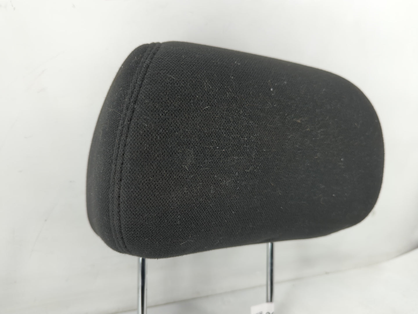 2010-2011 Chevrolet Tahoe Headrest Head Rest Front Driver Passenger Seat Fits Fits 2010 2011 OEM Used Auto Parts - Oemusedau
