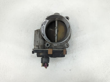 2009-2014 Chevrolet Tahoe Throttle Body P/N:3099922 RME67 Fits Fits 2009 2010 2011 2012 2013 2014 2015 OEM Used Auto Parts -