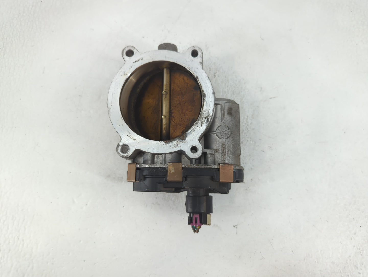 2009-2014 Chevrolet Tahoe Throttle Body P/N:3099922 RME67 Fits Fits 2009 2010 2011 2012 2013 2014 2015 OEM Used Auto Parts -