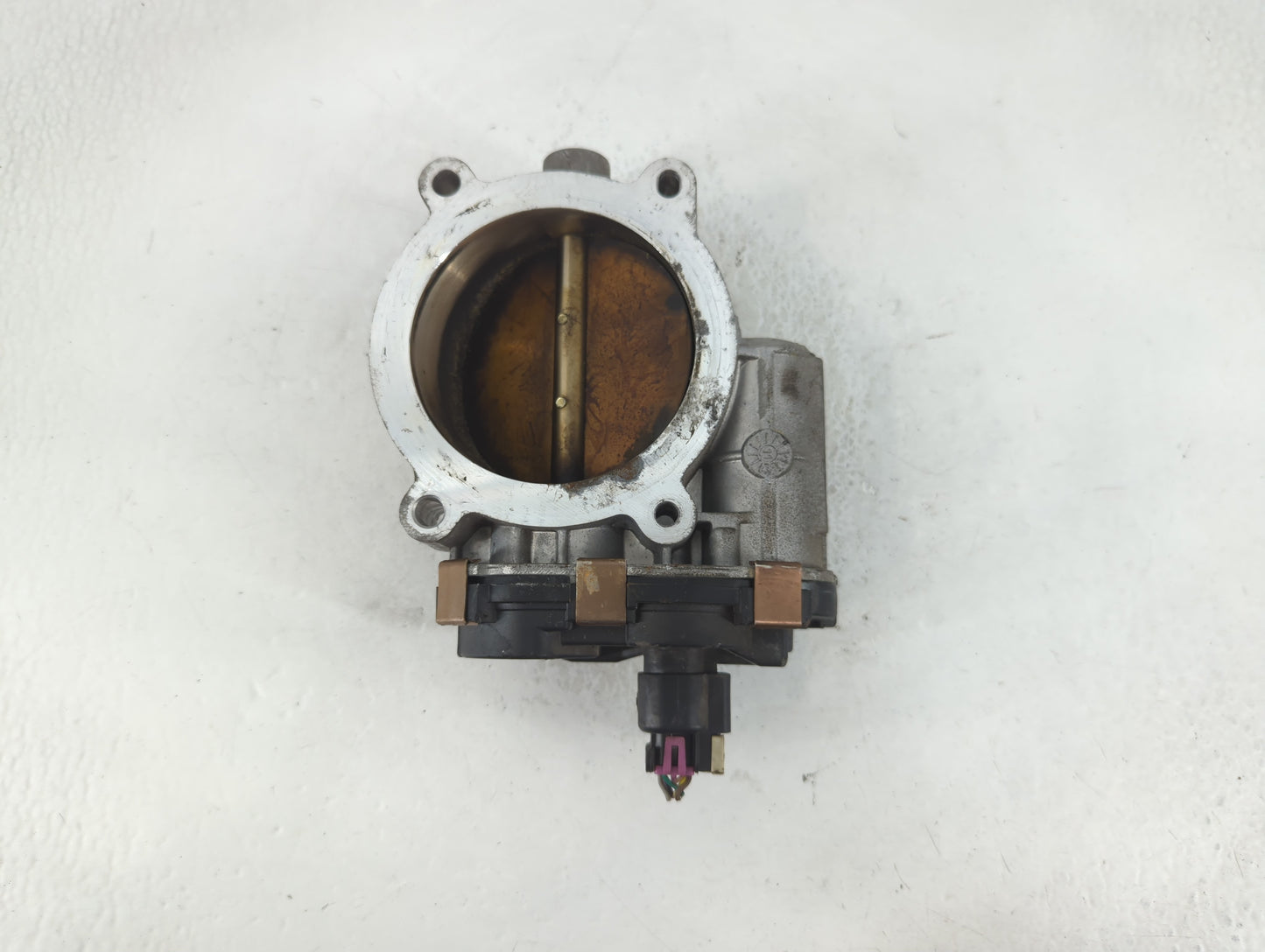 2009-2014 Chevrolet Tahoe Throttle Body P/N:3099922 RME67 Fits Fits 2009 2010 2011 2012 2013 2014 2015 OEM Used Auto Parts -