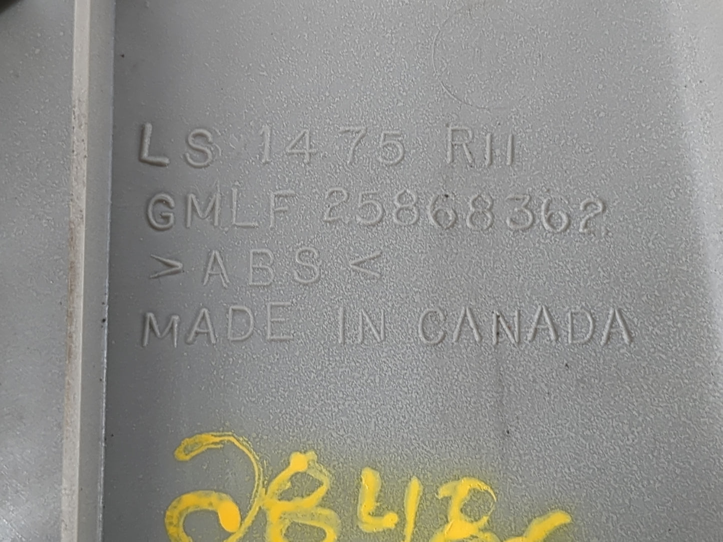 2011 Chevrolet Traverse Passenger Right Power Window Switch 25868362 - Oemusedautoparts1.com