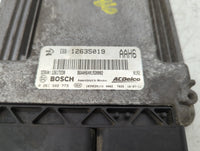2011 Chevrolet Traverse PCM Engine Control Computer ECU ECM PCU OEM P/N:E69 12635019 Fits Fits 2010 OEM Used Auto Parts - Oe