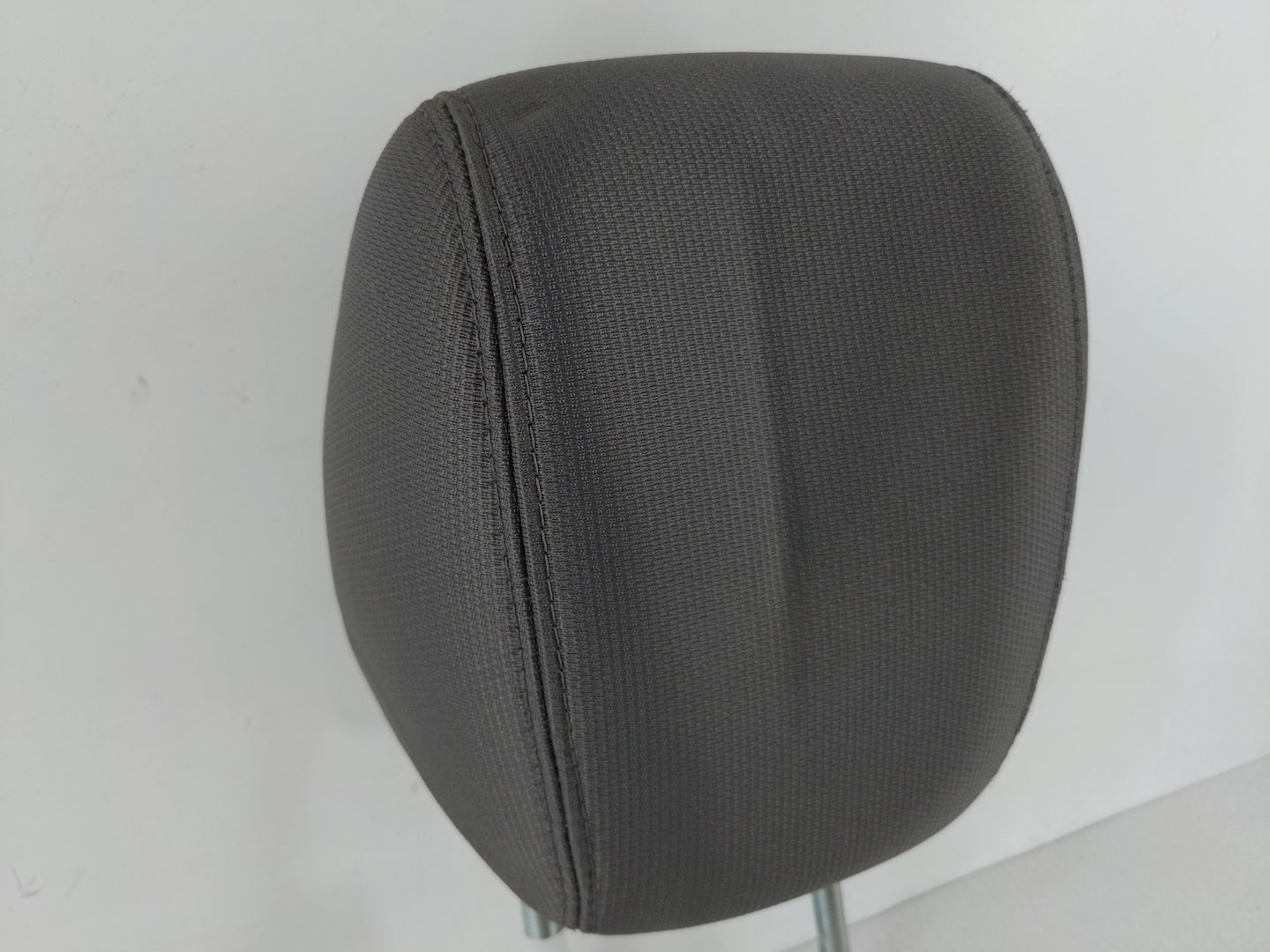 2011 Chevrolet Traverse Headrest Head Rest Front Driver Passenger Seat - Oemusedautoparts1.com