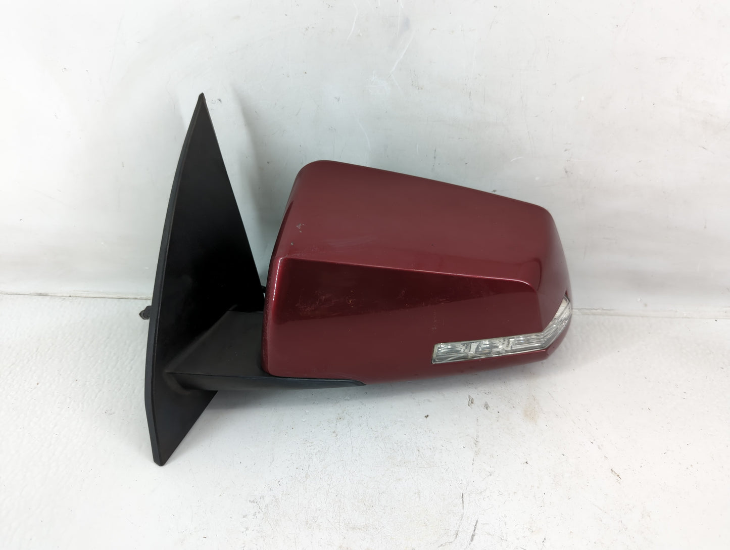 2011 Chevrolet Traverse Driver Side View Mirror - Left Door Mirror OEM Used - Oemusedautoparts1.com