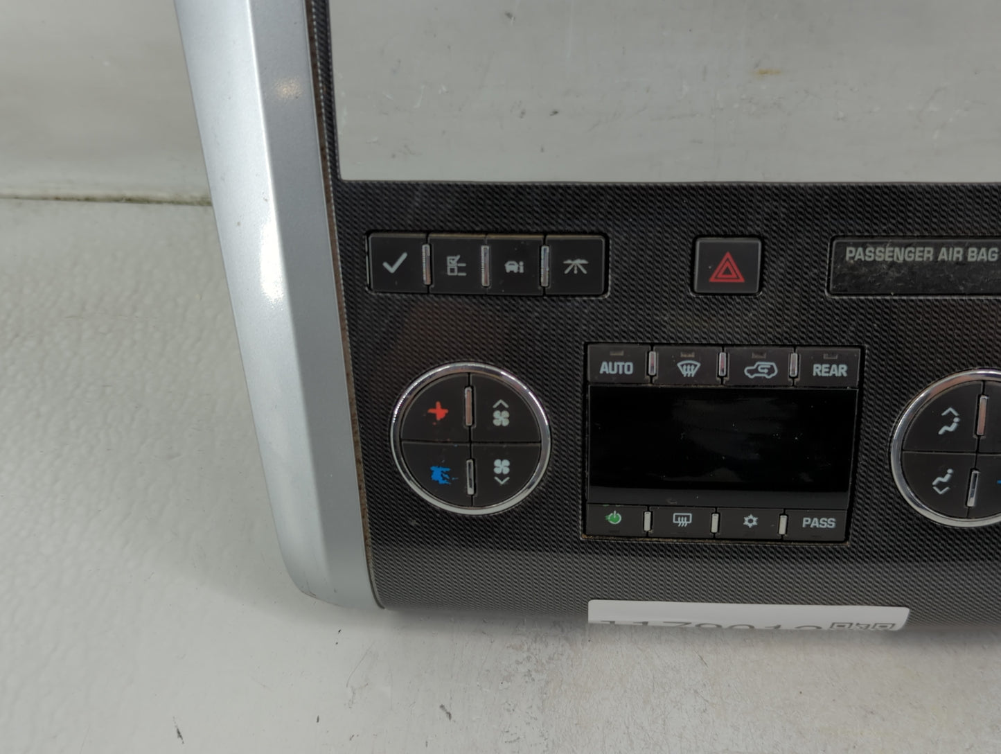 2011 Chevrolet Traverse Climate Control Module Temperature AC/Heater Replacement Fits OEM Used Auto Parts - Oemusedautoparts