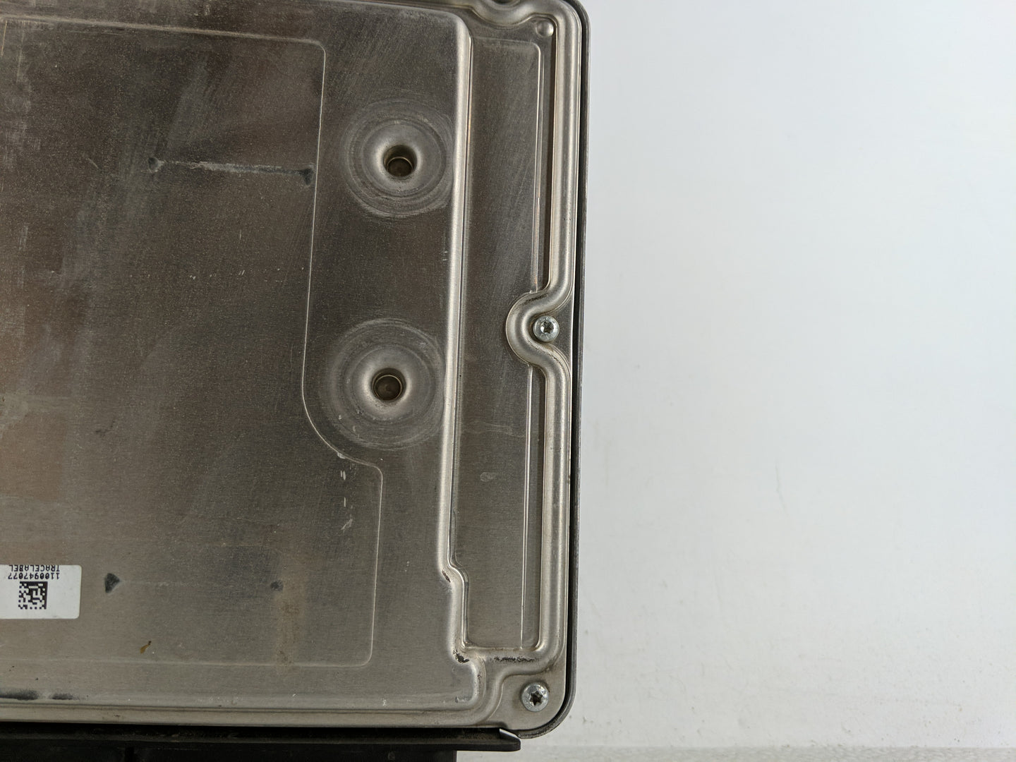 2011 Chevrolet Traverse PCM Engine Control Computer ECU ECM PCU OEM P/N:0 261 S02 773 Fits Fits 2010 OEM Used Auto Parts - O