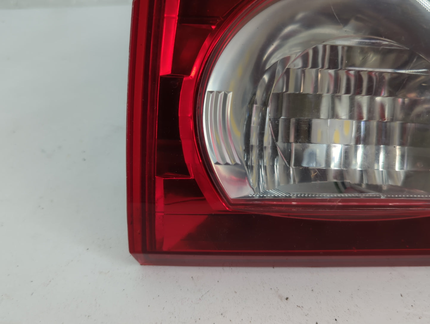 2011 Chevrolet Traverse Tail Light Assembly Passenger Right OEM P/N:25952323 Fits OEM Used Auto Parts - Oemusedautoparts1.co