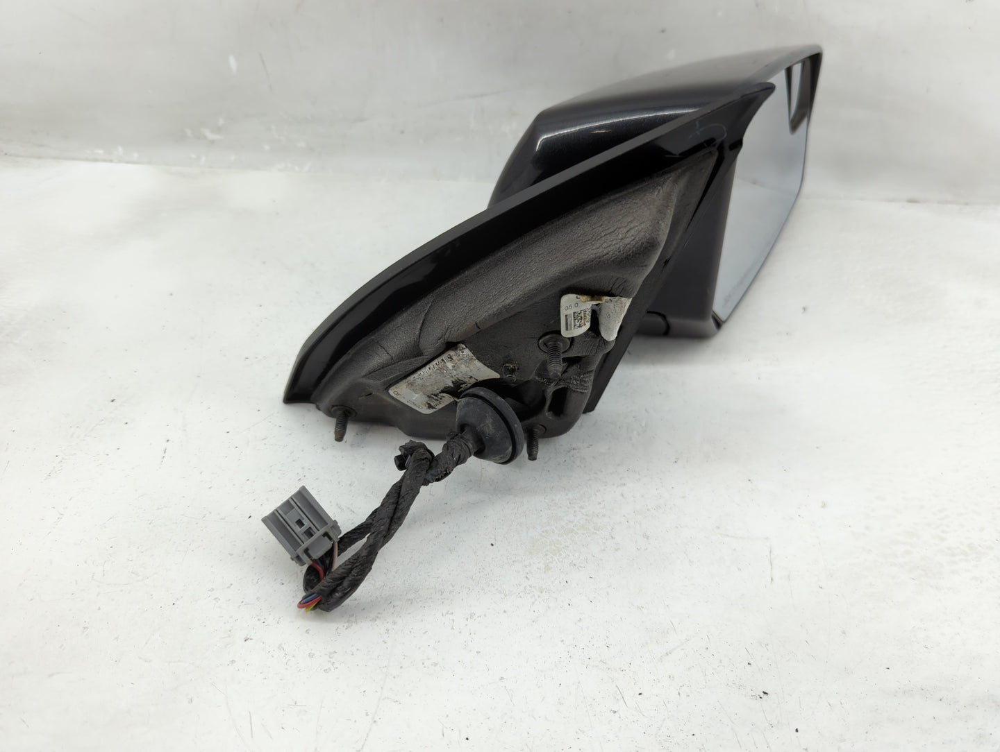 2011 Chevrolet Traverse Passenger Side View Mirror - Right Door Mirror OEM Used - Oemusedautoparts1.com