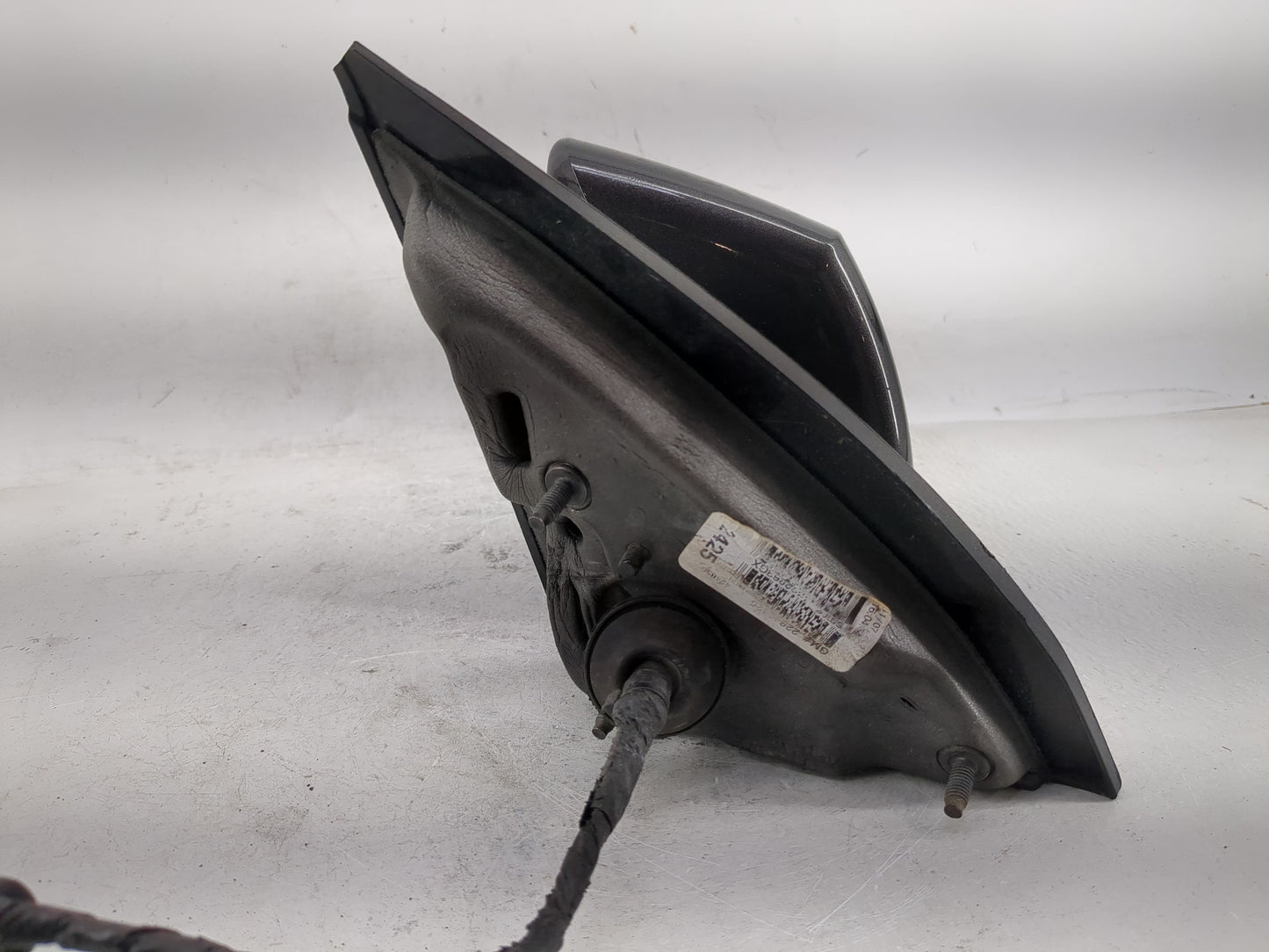 2011 Chevrolet Traverse Driver Side View Mirror - Left Door Mirror OEM Used - Oemusedautoparts1.com