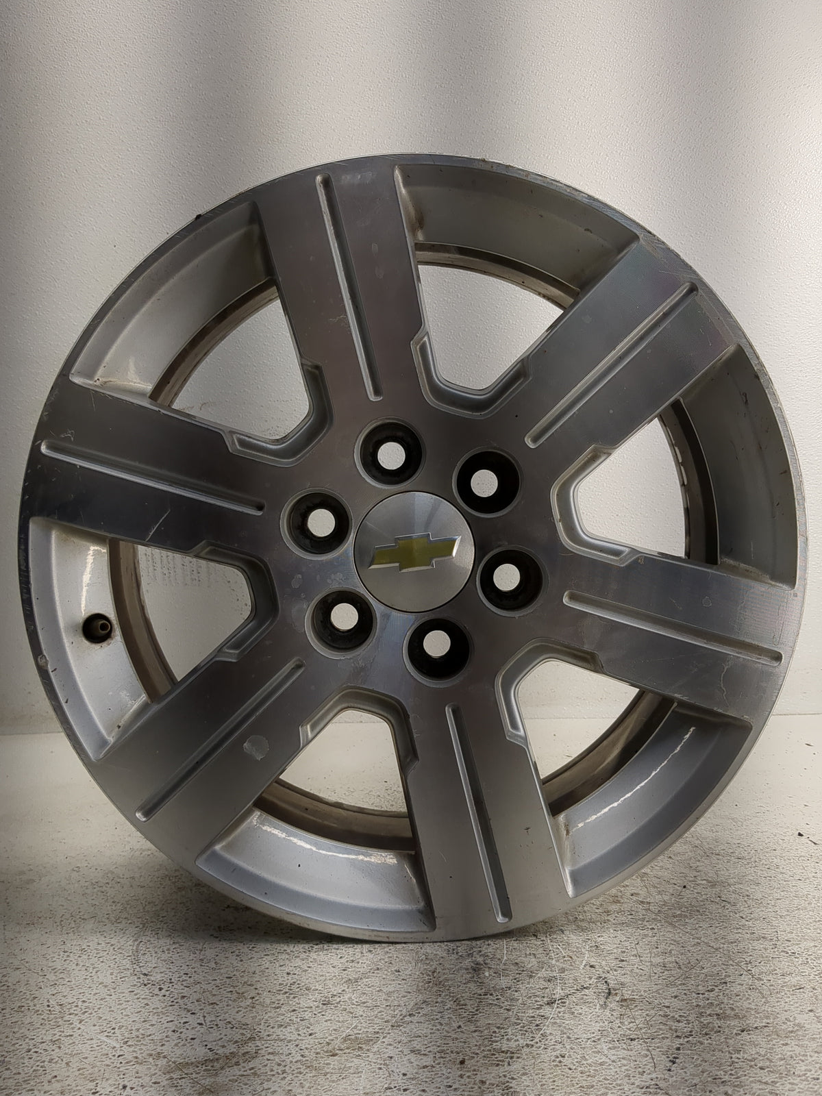 2011 Chevrolet Traverse Oem Wheel Rim 1308060 - Oemusedautoparts1.com