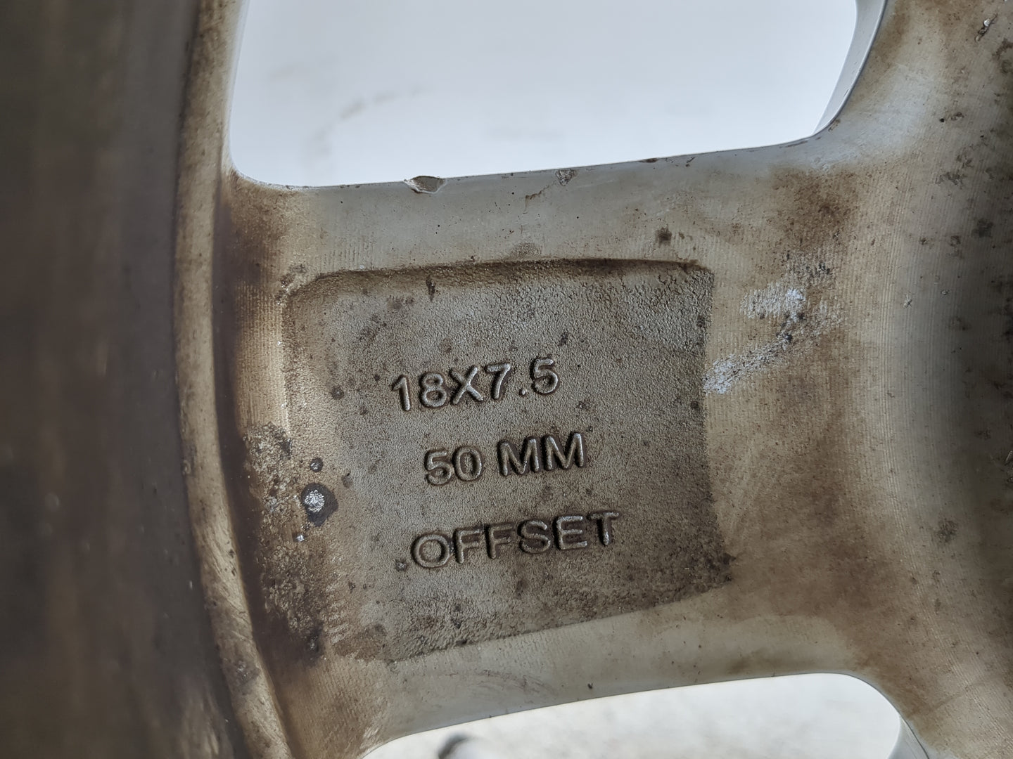 2011 Chevrolet Traverse Oem Wheel Rim 1308060 - Oemusedautoparts1.com