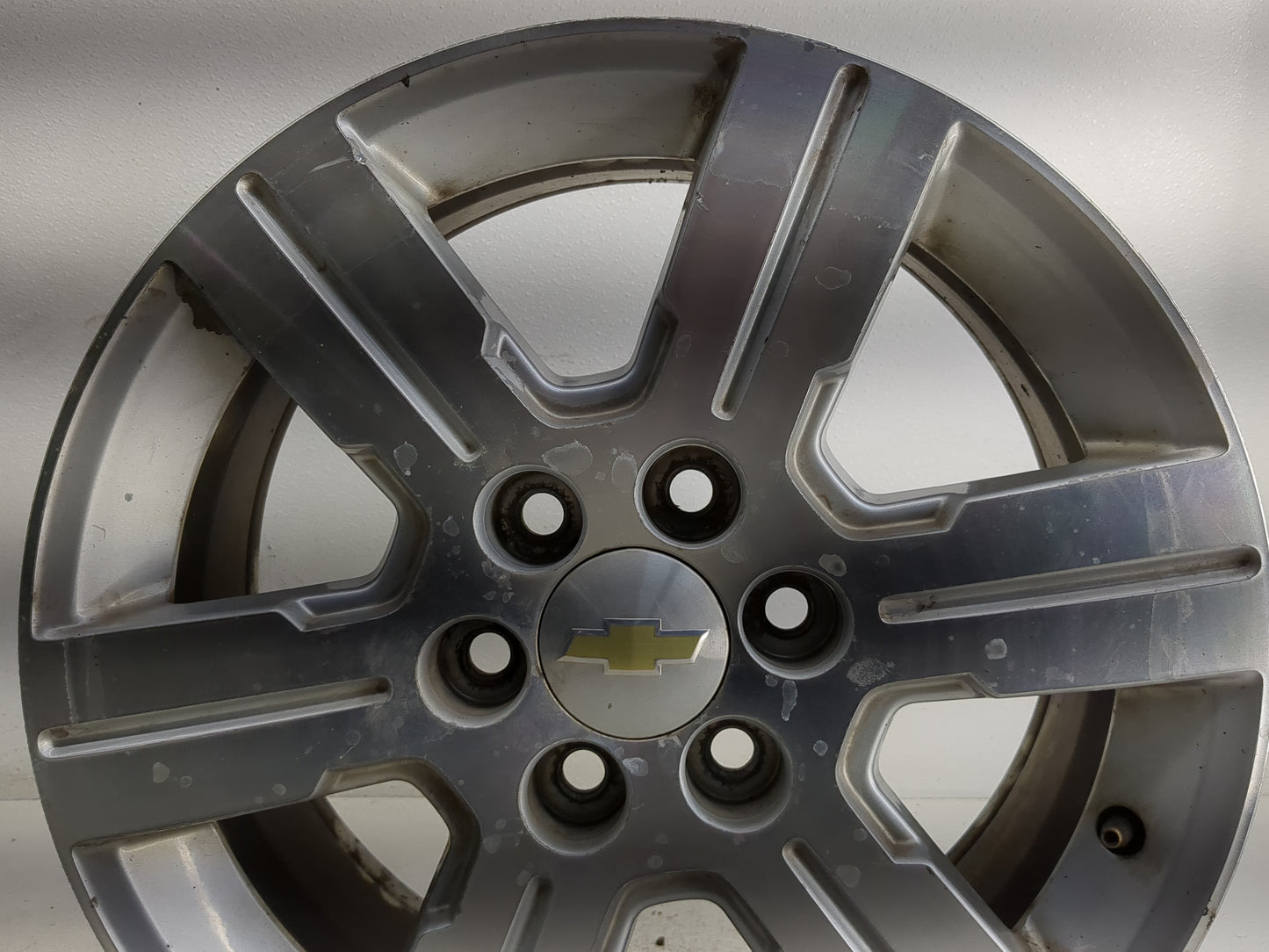 2011 Chevrolet Traverse Oem Wheel Rim 1308068 - Oemusedautoparts1.com