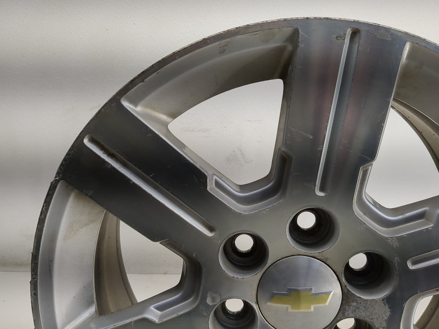 2011 Chevrolet Traverse Oem Wheel Rim 1308069 - Oemusedautoparts1.com