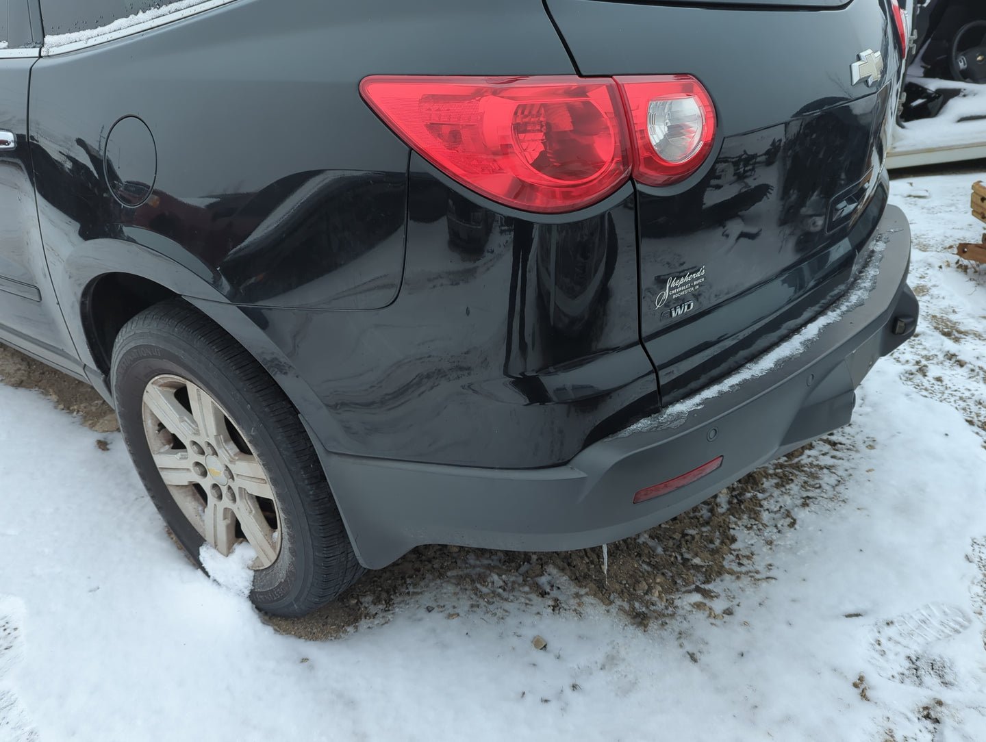 2011 Chevrolet Traverse Rear Bumper Assembly Oem - Oemusedautoparts1.com