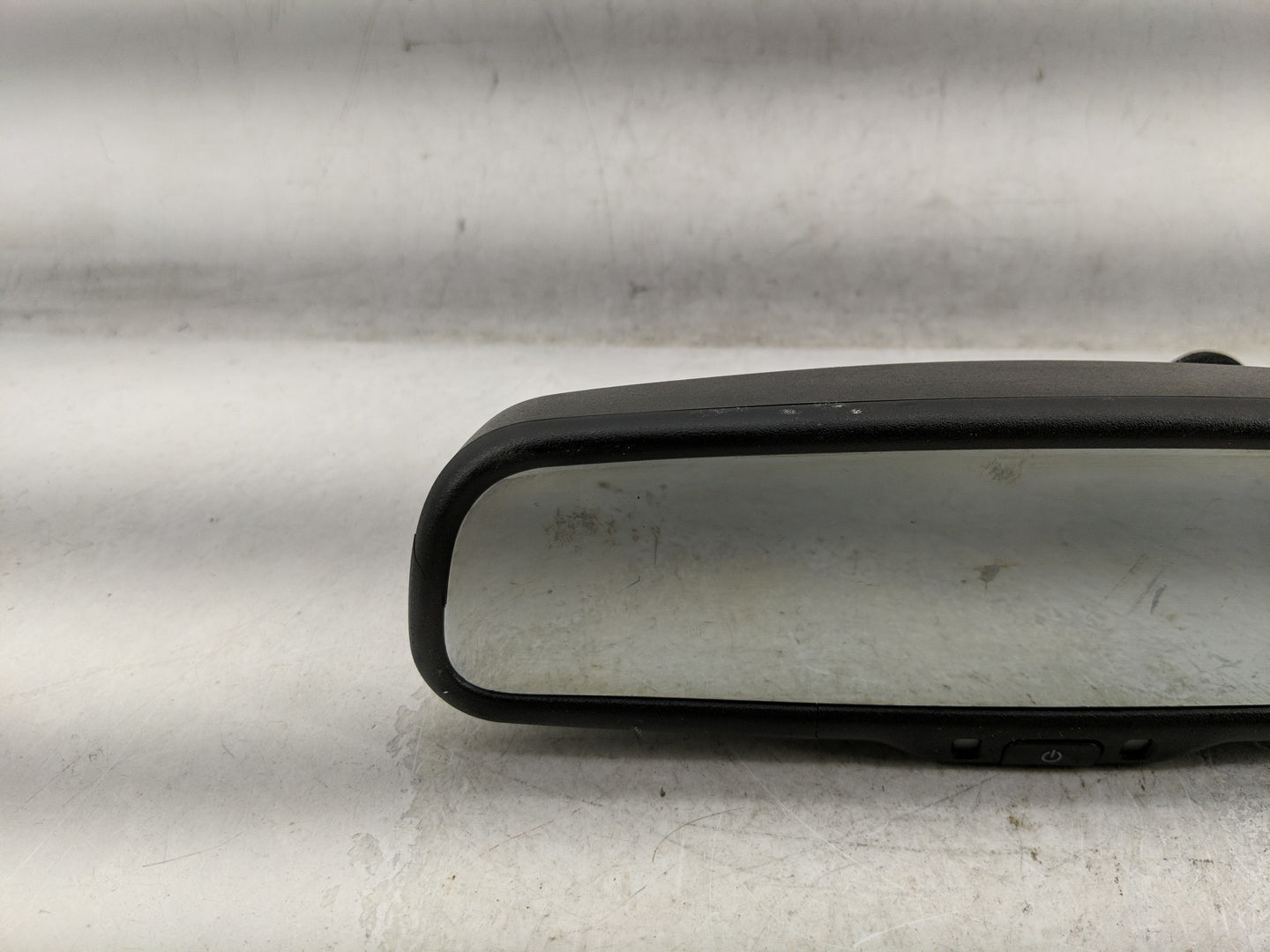 2017 Chevrolet Traverse Interior Rear View Mirror Replacement OEM Fits OEM Used Auto Parts - Oemusedautoparts1.com