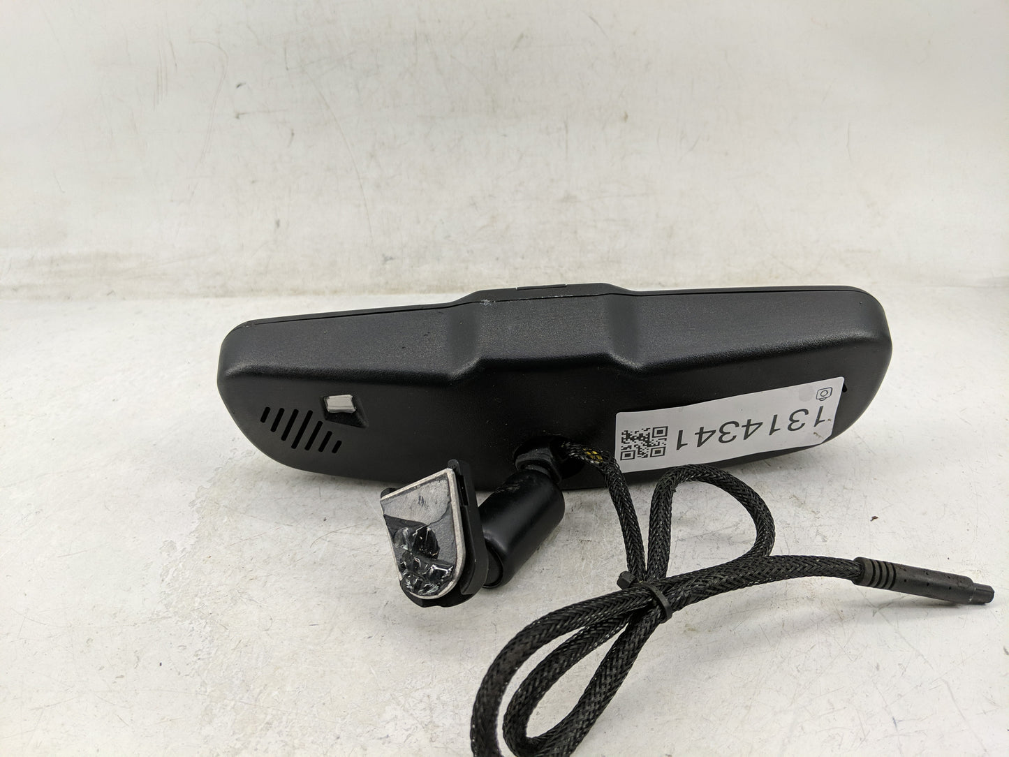 2017 Chevrolet Traverse Interior Rear View Mirror Replacement OEM Fits OEM Used Auto Parts - Oemusedautoparts1.com