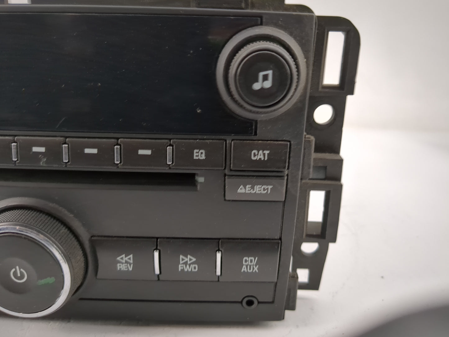 2011 Chevrolet Traverse Radio AM FM Cd Player Receiver Replacement P/N:20935116 Fits OEM Used Auto Parts - Oemusedautoparts1