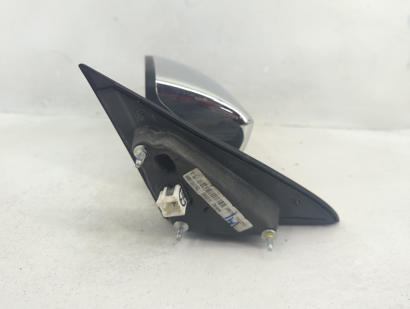 2015-2017 Chevrolet Traverse Driver Side View Mirror - Left Door Mirror OEM Used - Oemusedautoparts1.com