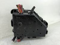 2010-2011 Chevrolet Traverse Fusebox Fuse Box Panel Relay Module P/N:15927722 Fits Fits 2010 2011 OEM Used Auto Parts - Oemu