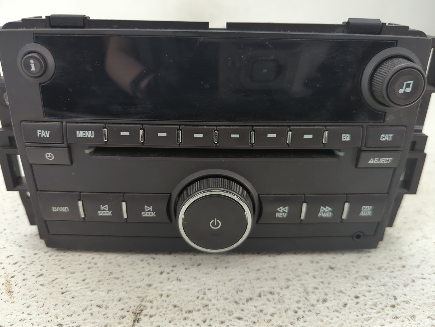 2011 Chevrolet Traverse Radio AM FM Cd Player Receiver Replacement P/N:20935116 Fits OEM Used Auto Parts - Oemusedautoparts1
