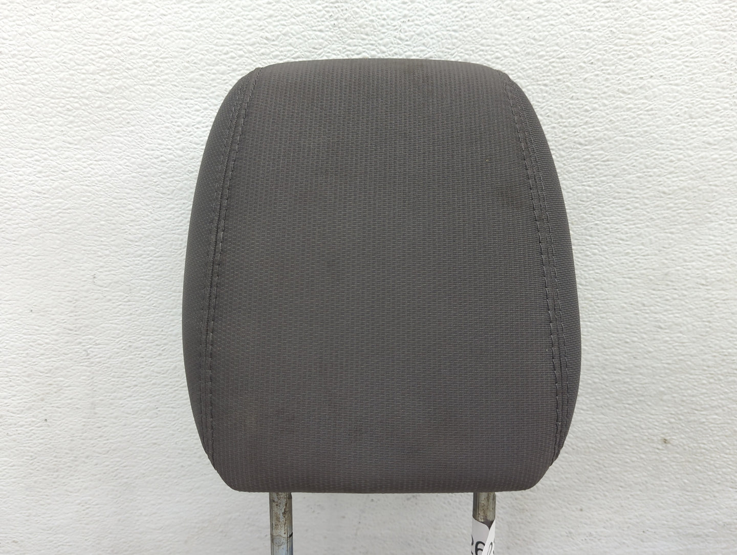 2011 Chevrolet Traverse Headrest Head Rest Front Driver Passenger Seat Fits OEM Used Auto Parts - Oemusedautoparts1.com