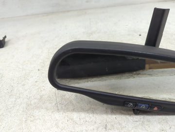 2017 Chevrolet Traverse Interior Rear View Mirror Replacement OEM P/N:MD-8834596596 015885 Fits OEM Used Auto Parts
