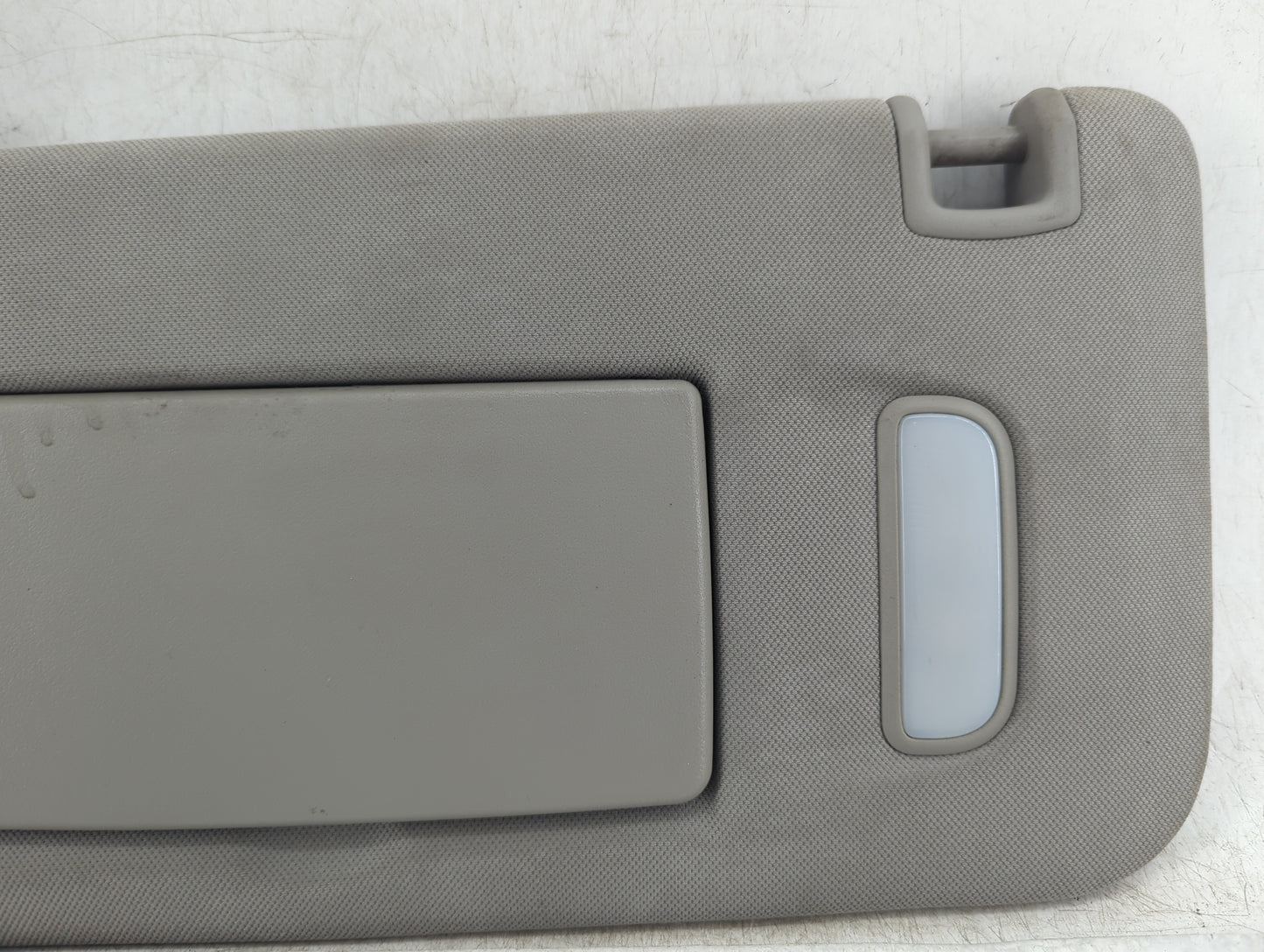 2011 Chevrolet Traverse Sun Visor Shade Replacement Driver Left Mirror Fits OEM Used Auto Parts - Oemusedautoparts1.com