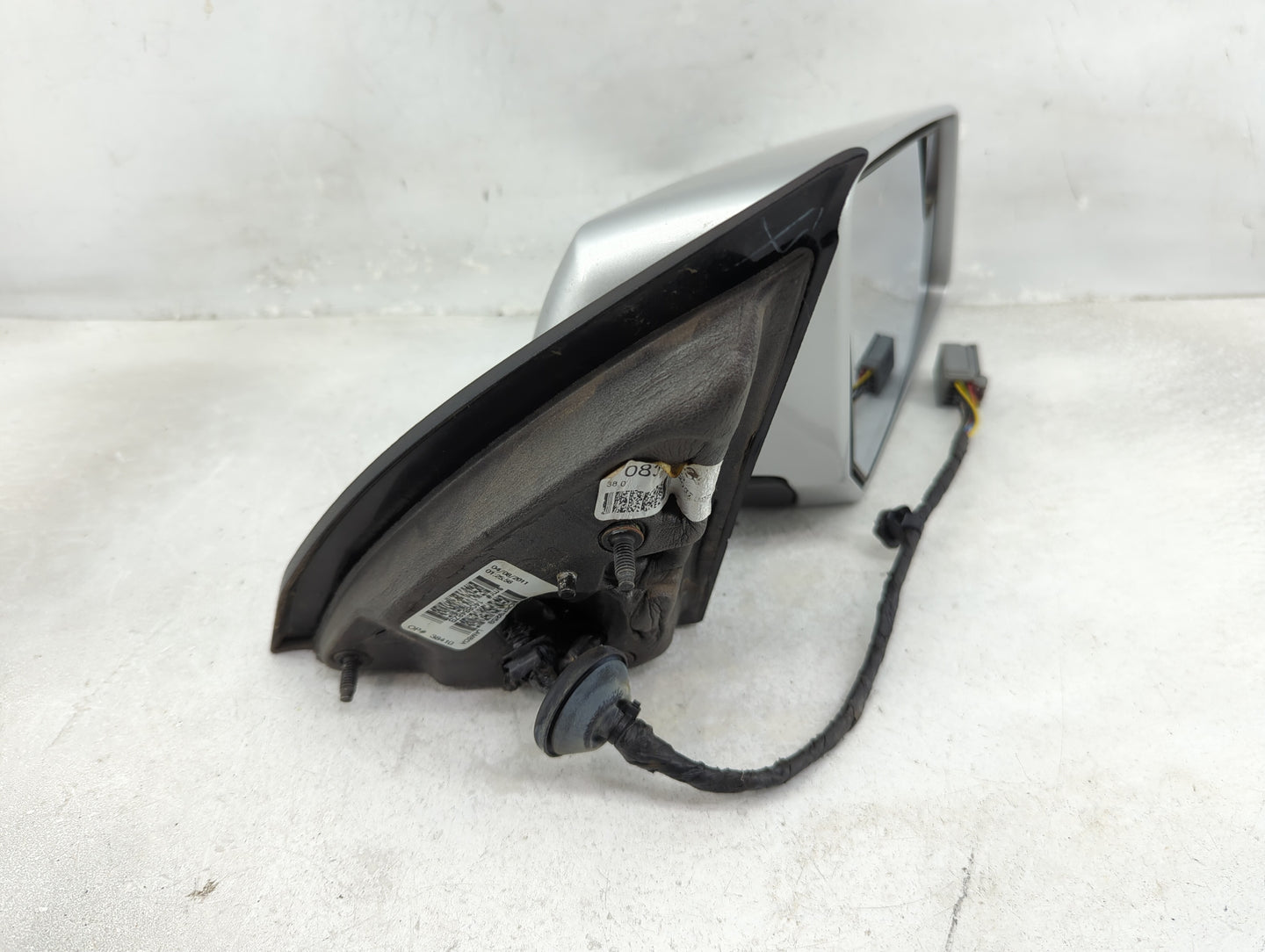 2011 Chevrolet Traverse Passenger Side View Mirror - Right Door Mirror OEM Used - Oemusedautoparts1.com