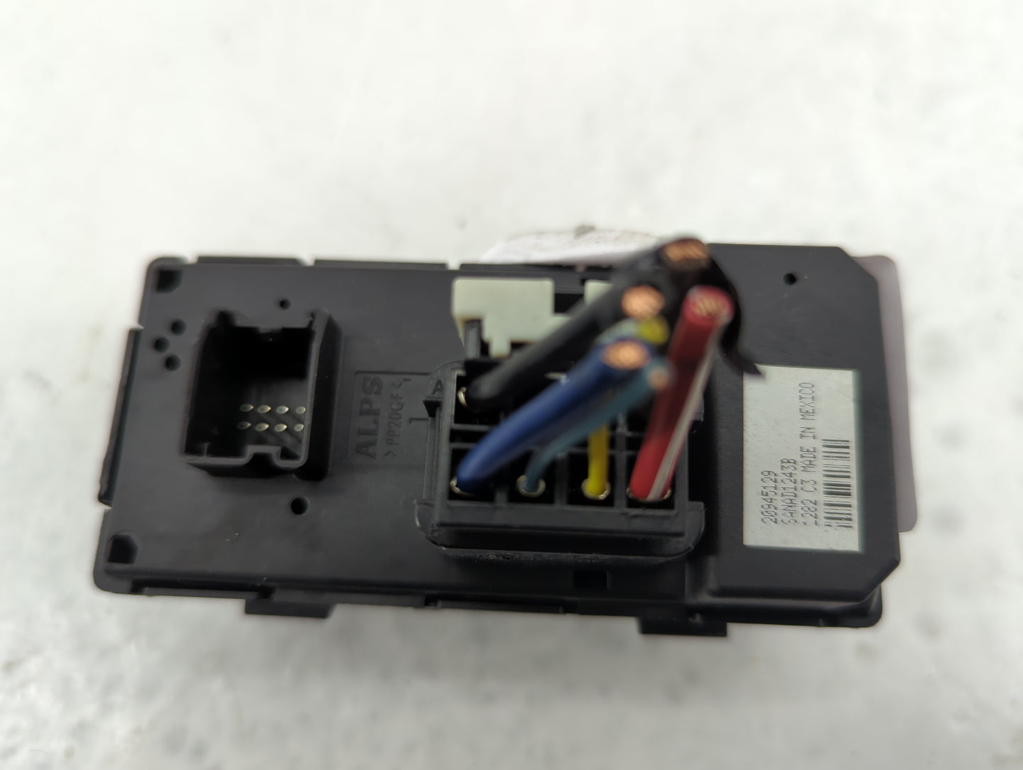 2009-2017 Chevrolet Traverse Master Power Window Switch Replacement Driver Side Left P/N:20945129 SANAD1243B Fits OEM Used A