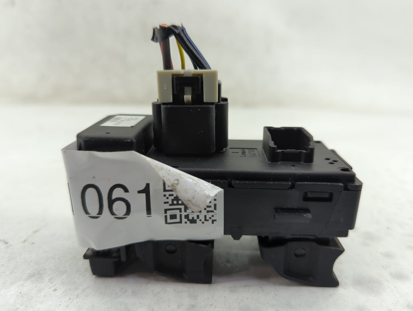2009-2017 Chevrolet Traverse Master Power Window Switch Replacement Driver Side Left P/N:20945129 SANAD1243B Fits OEM Used A