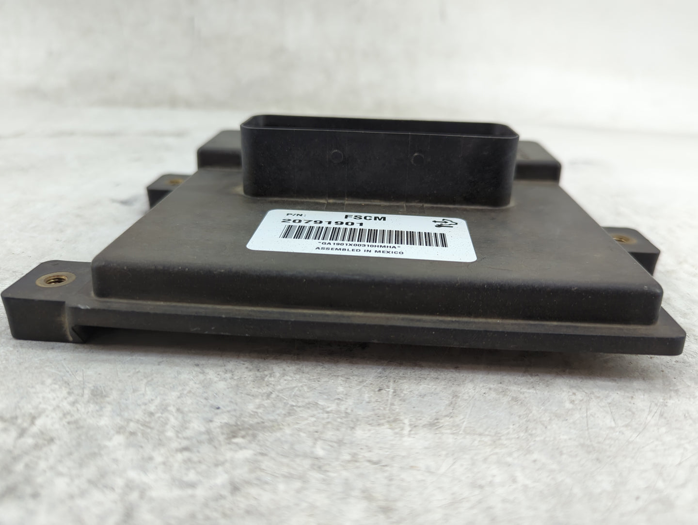 2010-2012 Chevrolet Traverse Fuel Pump Control Module 20791901 - Oemusedautoparts1.com