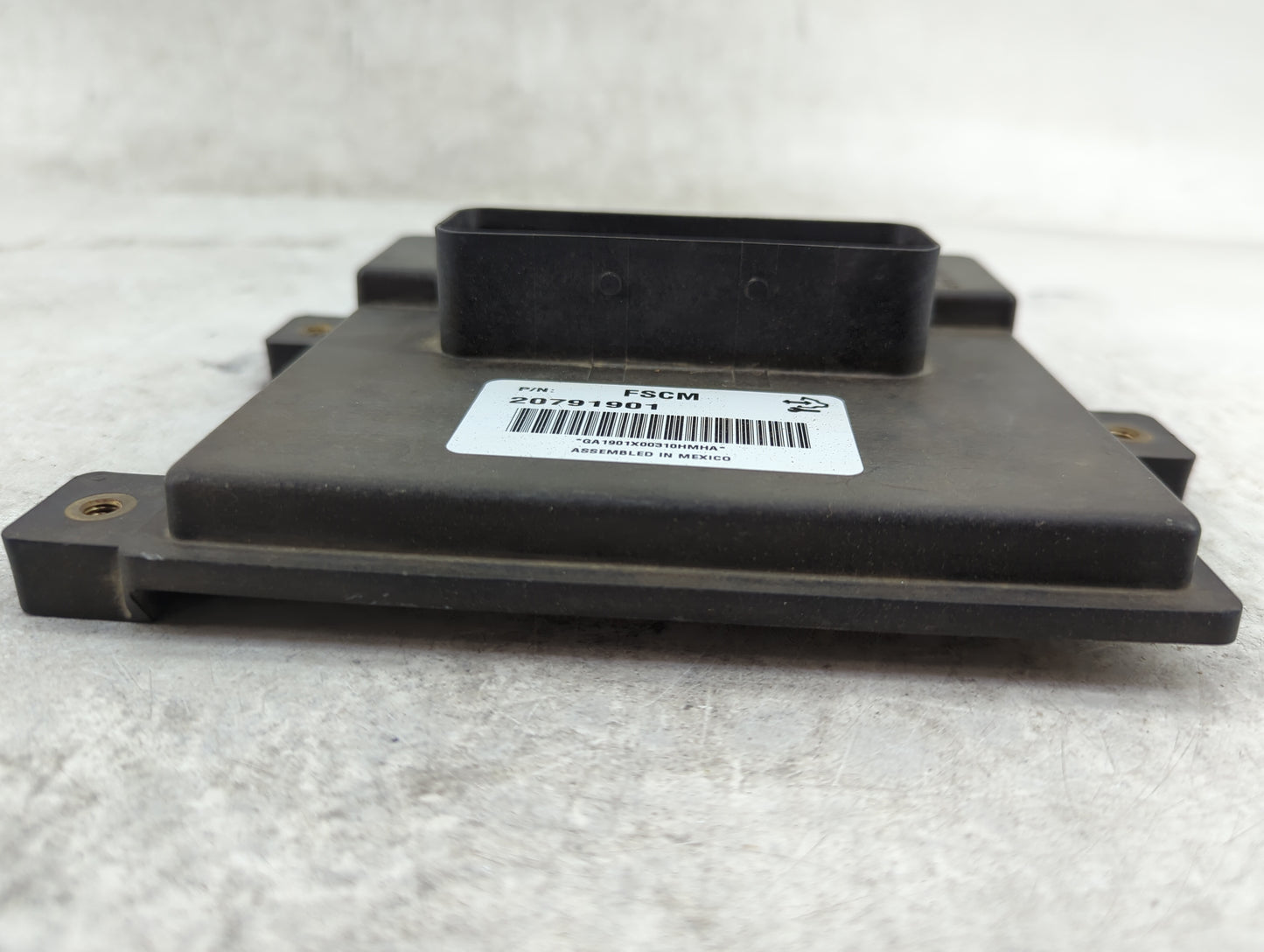 2010-2012 Chevrolet Traverse Fuel Pump Control Module 20791901 - Oemusedautoparts1.com