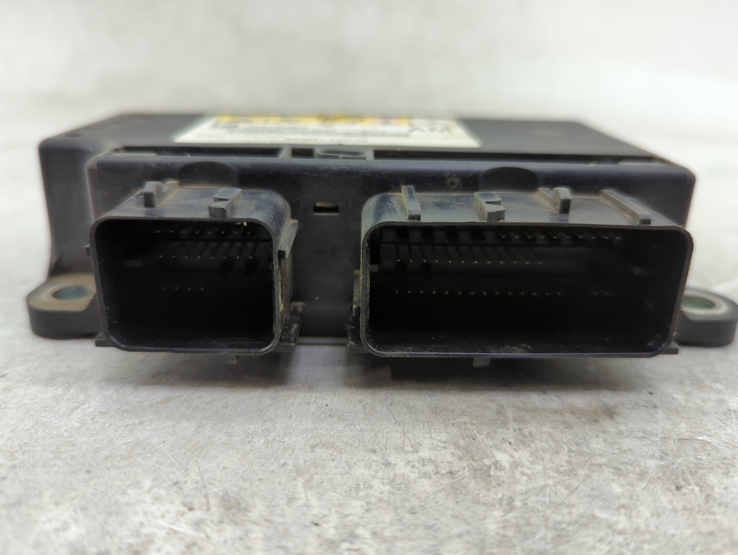 Chevrolet Traverse Safety Restraint Srs Airbag Control Module - Oemusedautoparts1.com