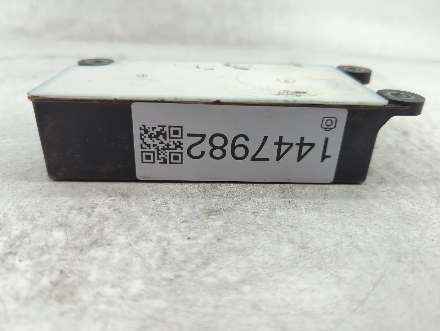 Chevrolet Traverse Safety Restraint Srs Airbag Control Module - Oemusedautoparts1.com