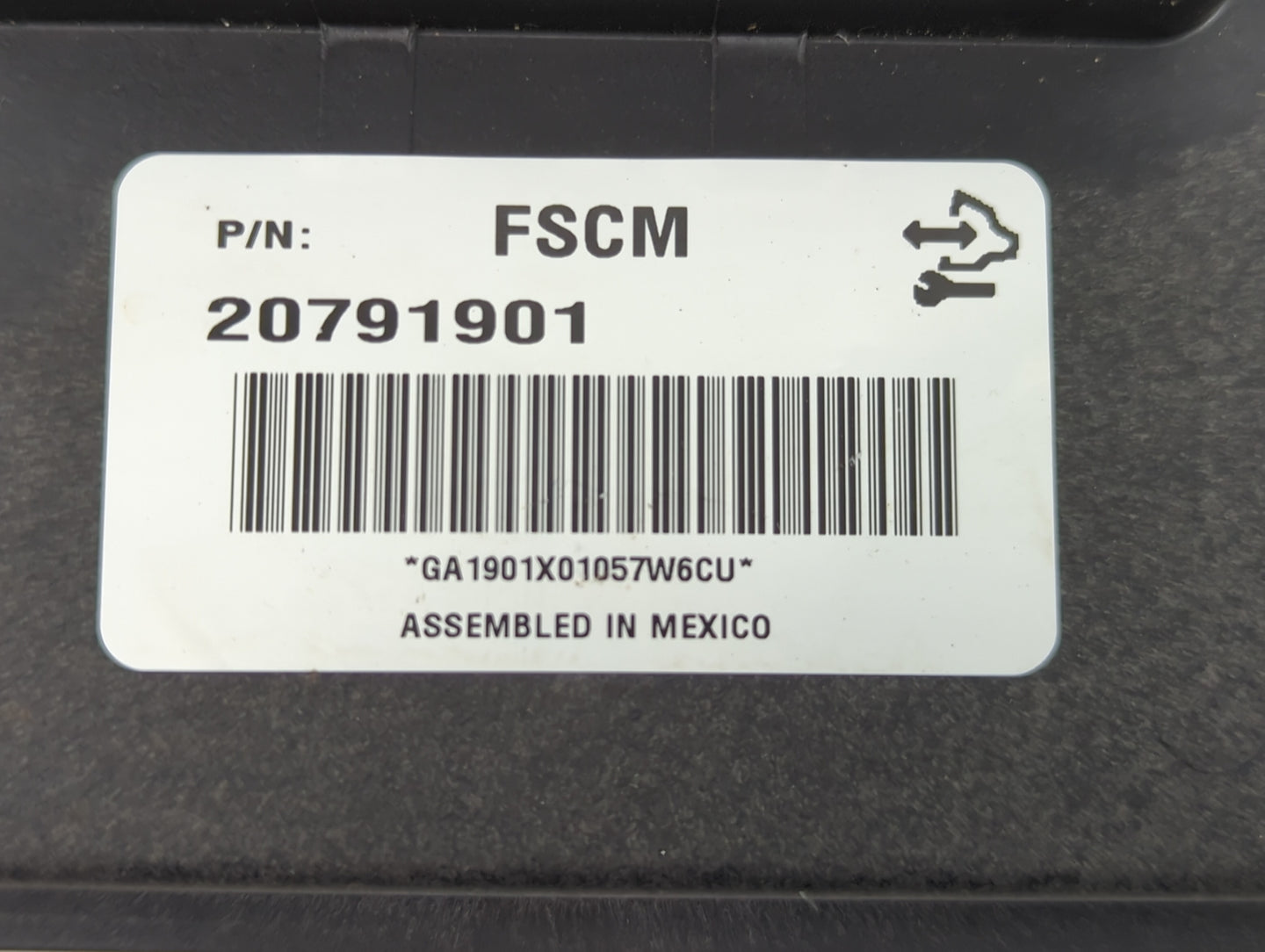 2010-2012 Chevrolet Traverse Fuel Pump Control Module 20791901 - Oemusedautoparts1.com